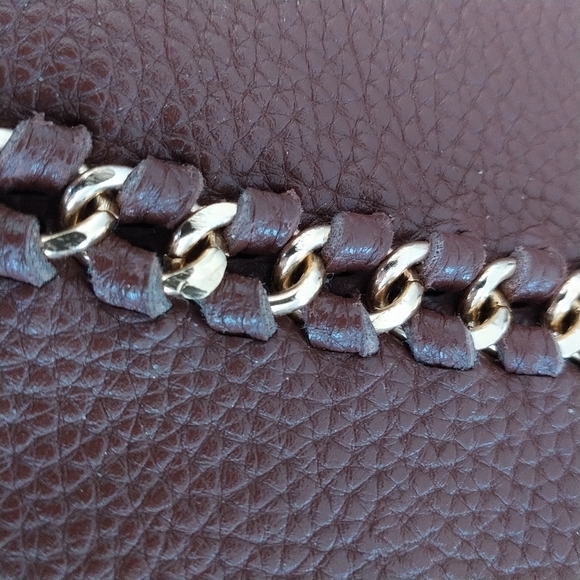 BCBG Paris Faux Brown Leather Shoulder Bag Tote - Picture 4 of 14